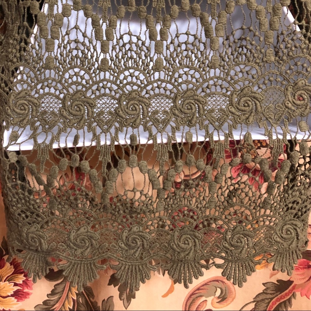 Camo Top With Lace Back On Bottom Half - Picture 7 of 8